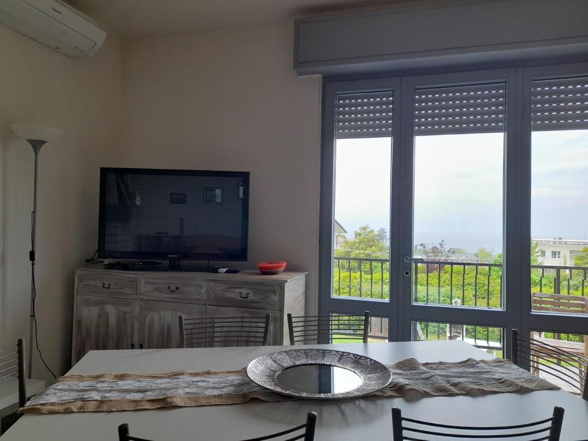 Villa La Magnolia - Private Beach Access, Garden, Views Lazise Extérieur photo